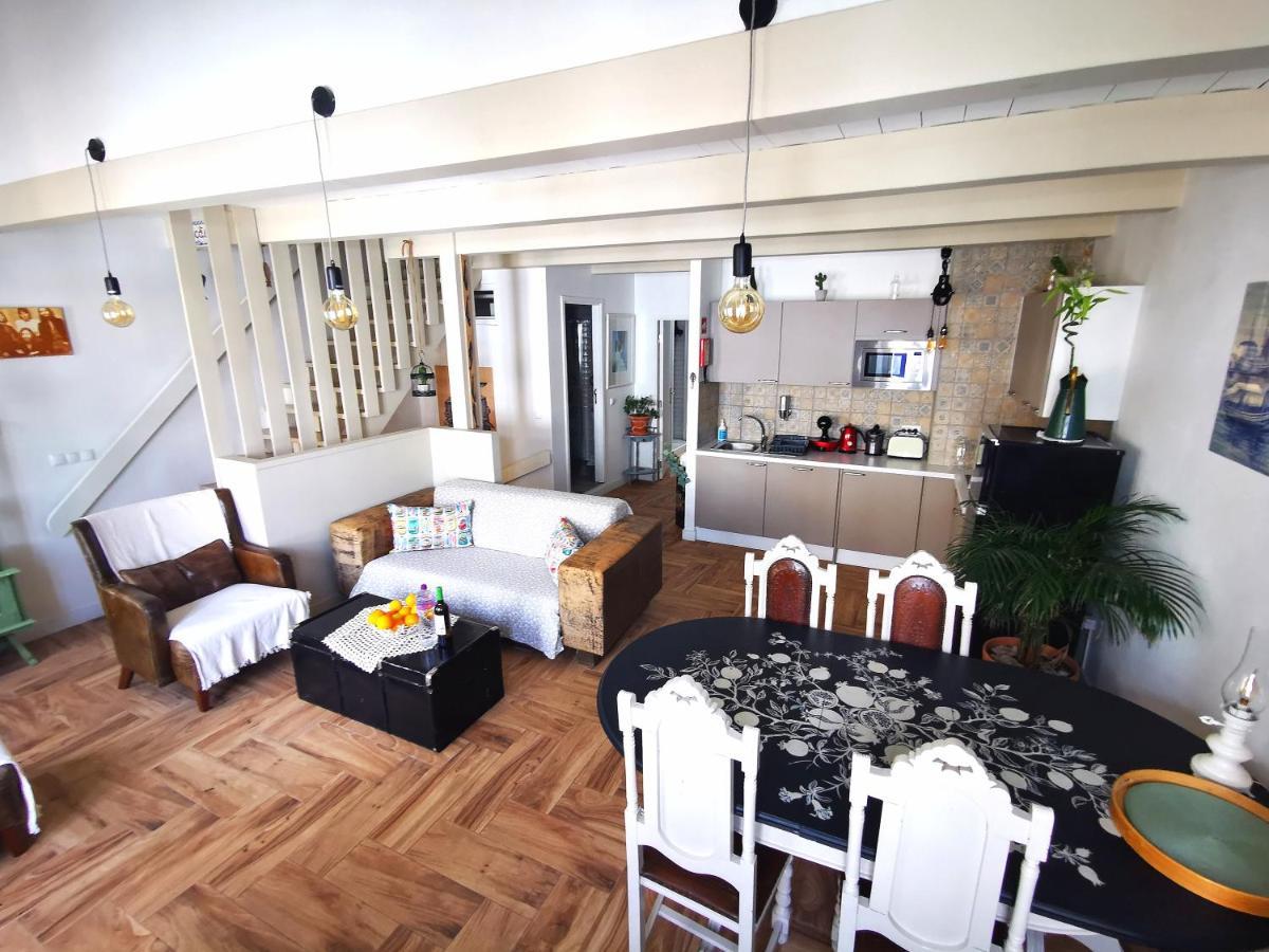 Charming Portuguese Style Apartment, For Rent "Vida A Portuguesa", "Gaivota" Alojamento Local Portimão Eksteriør billede